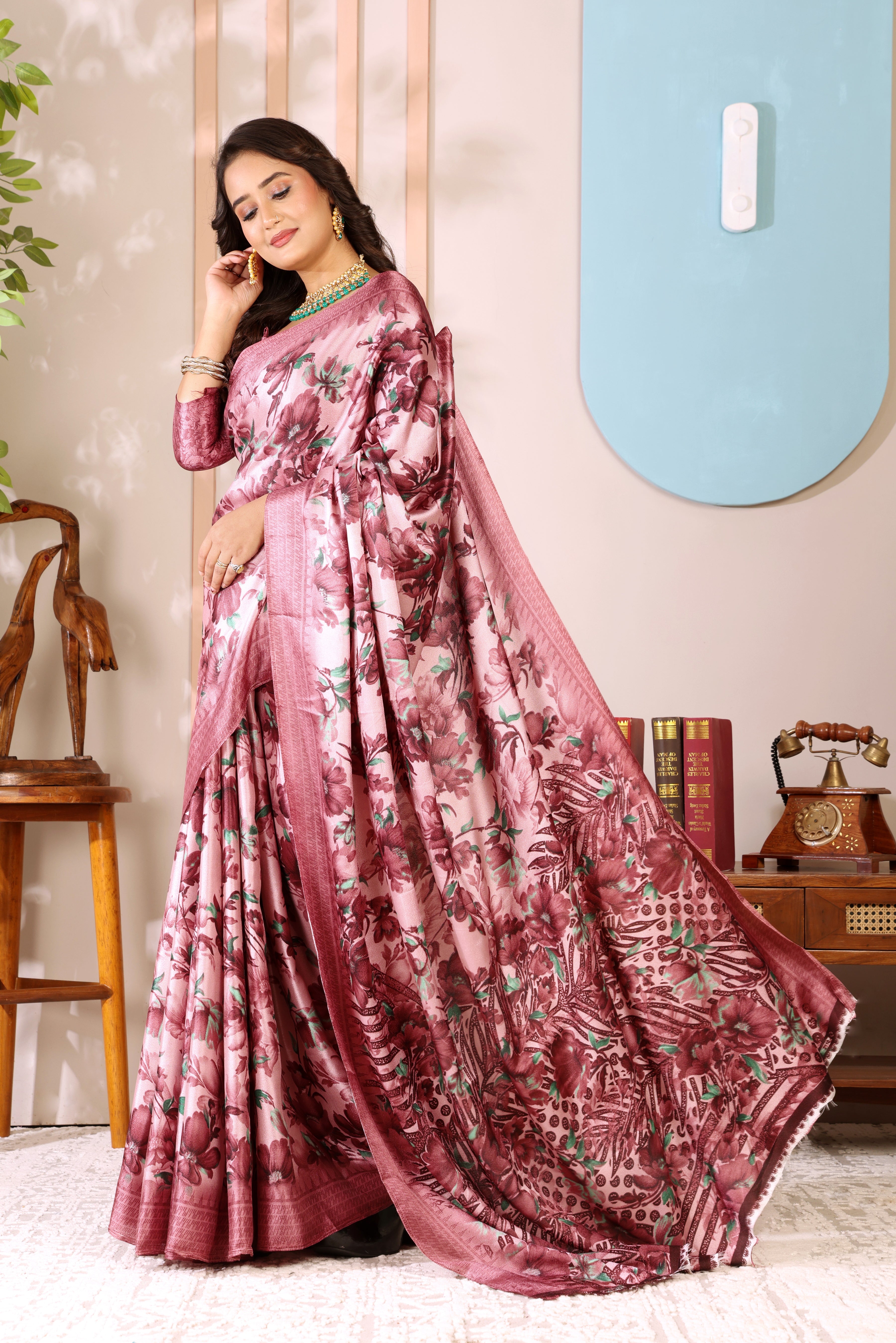 Gold Printed, Digital Print, Floral Print Bollywood Chiffon saree