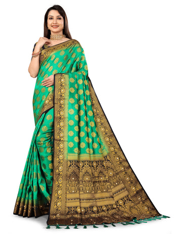 Green Silk Saree With Diamond Work