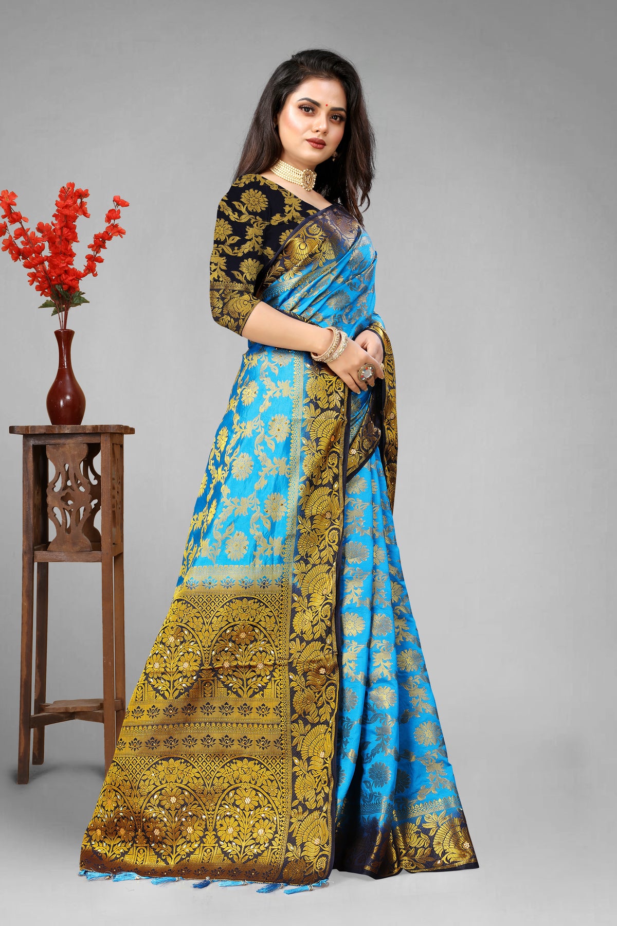 Firozi Banarasi Silk Saree With Diamond Work With Tassels