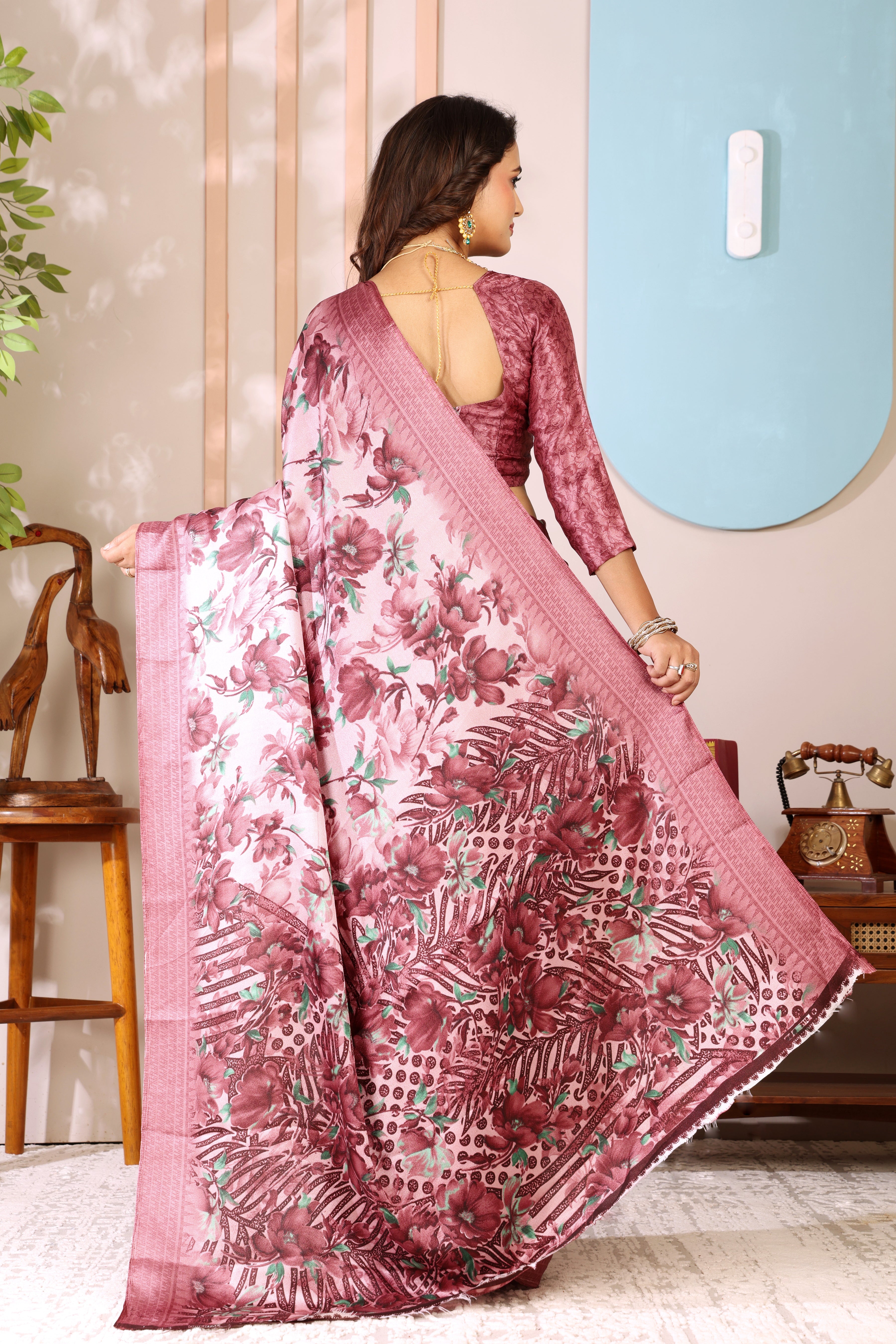 Gold Printed, Digital Print, Floral Print Bollywood Chiffon saree
