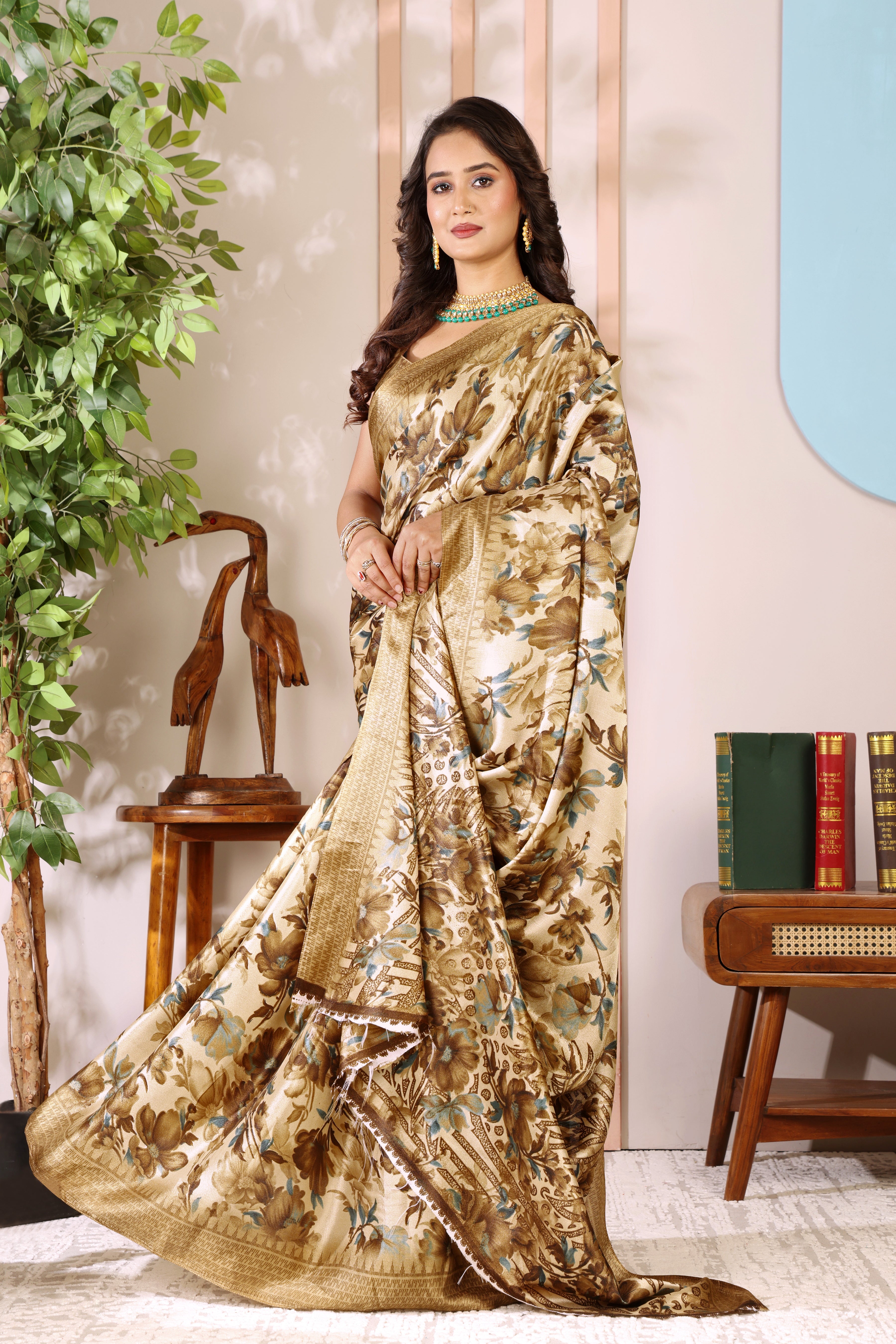 Gold Printed, Digital Print, Floral Print Bollywood Chiffon saree