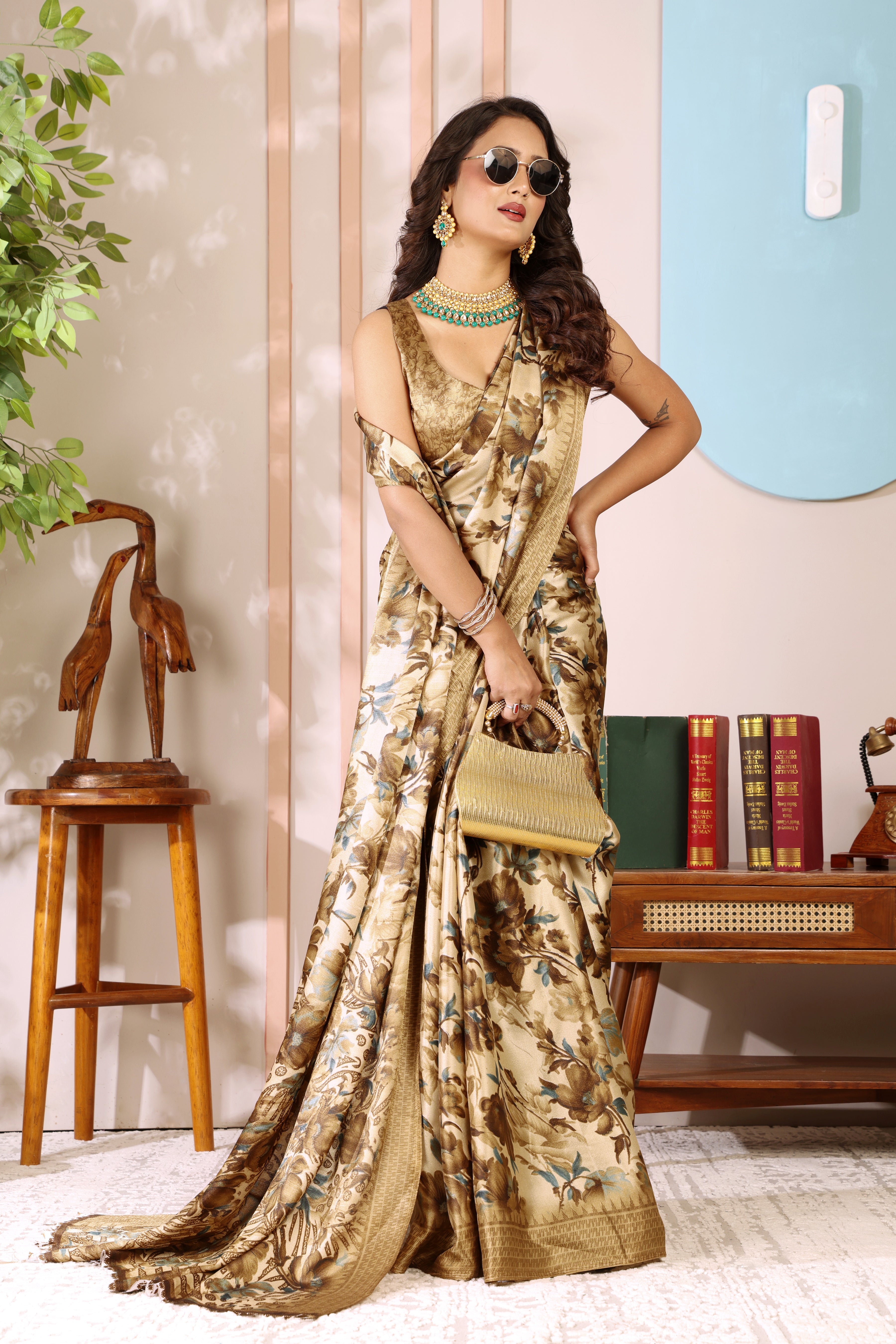 Gold Printed, Digital Print, Floral Print Bollywood Chiffon saree