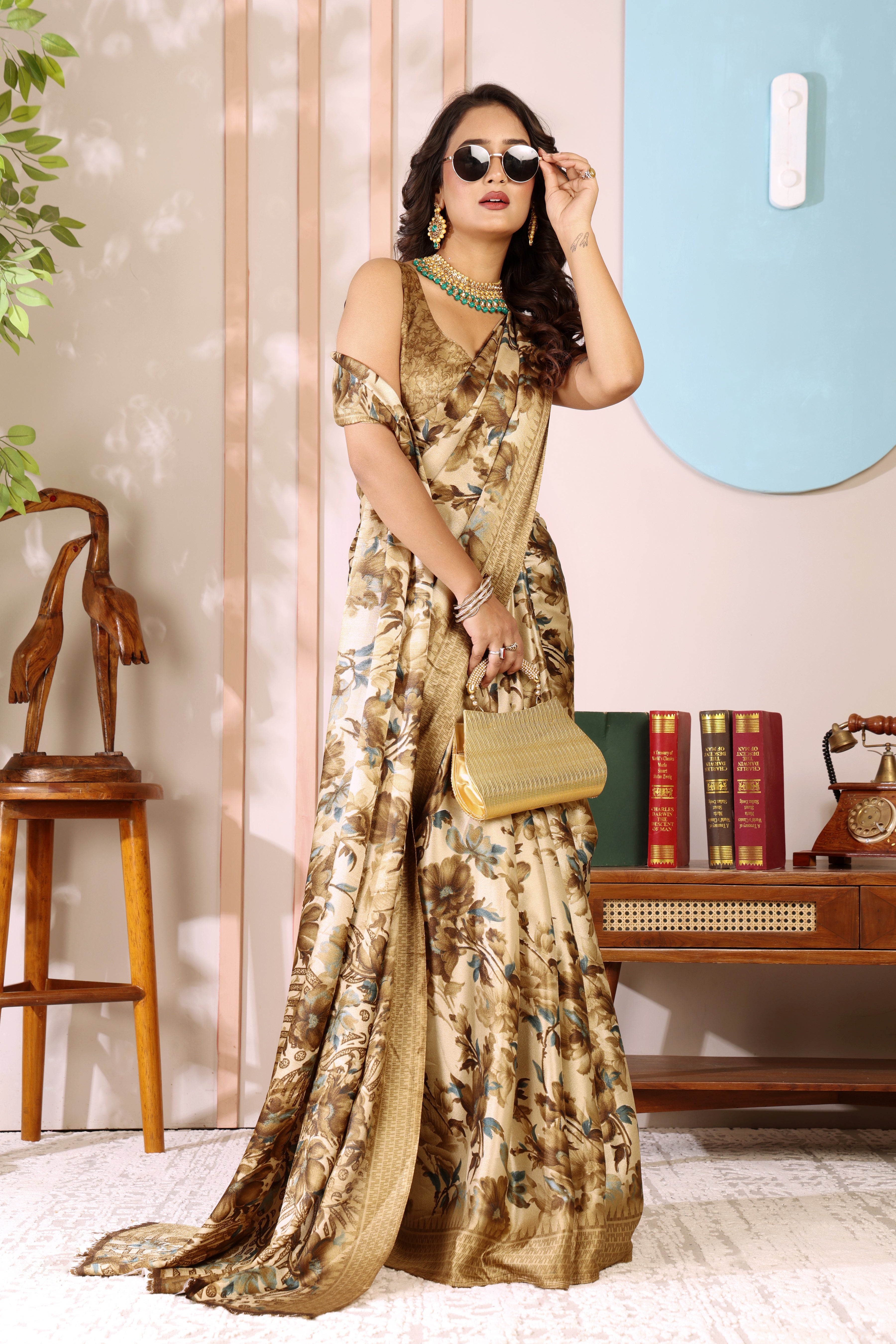 Gold Printed, Digital Print, Floral Print Bollywood Chiffon saree