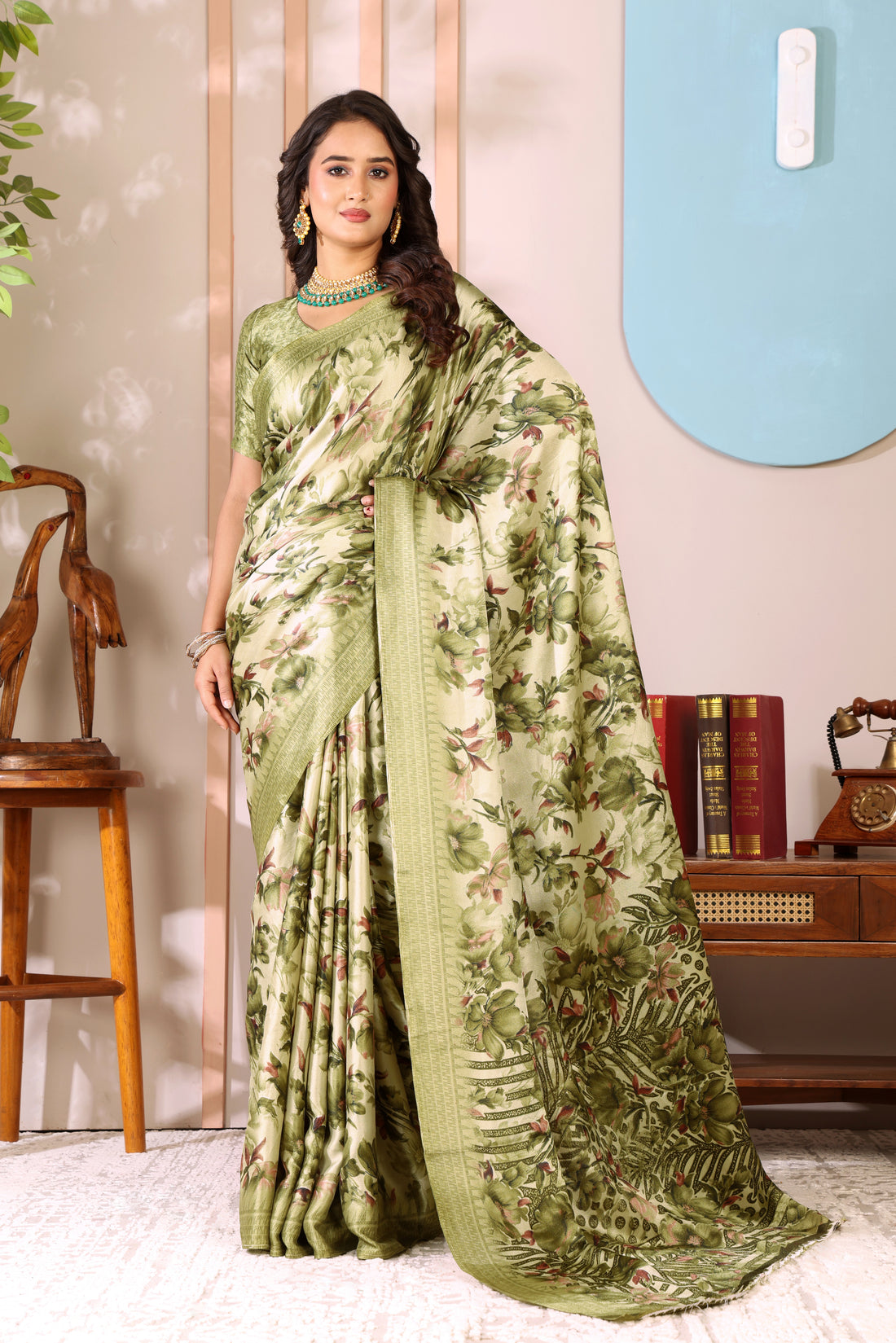 Green Printed, Digital Print, Floral Print Bollywood Chiffon saree