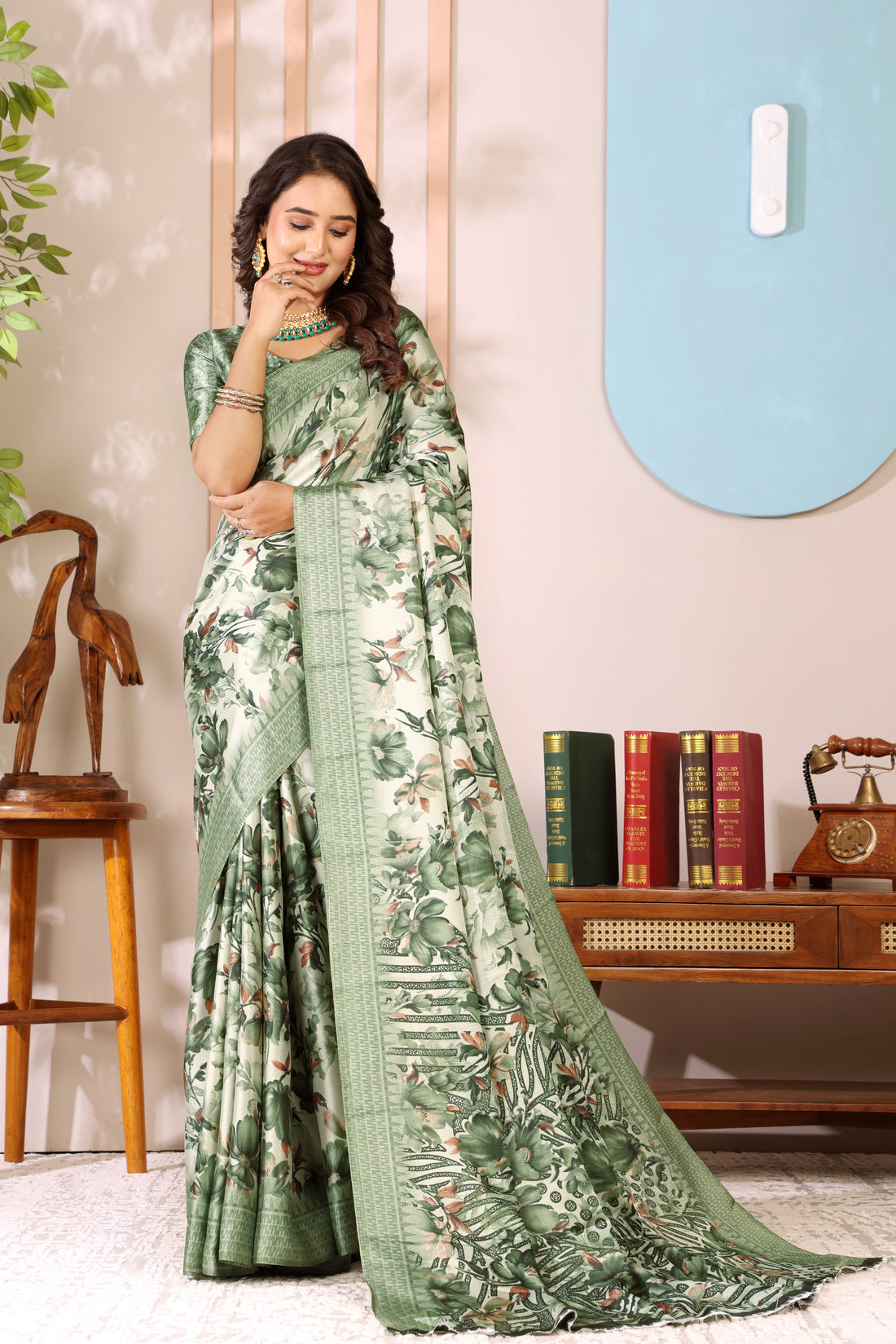 Mahendi Printed, Digital Print, Floral Print Bollywood Chiffon saree