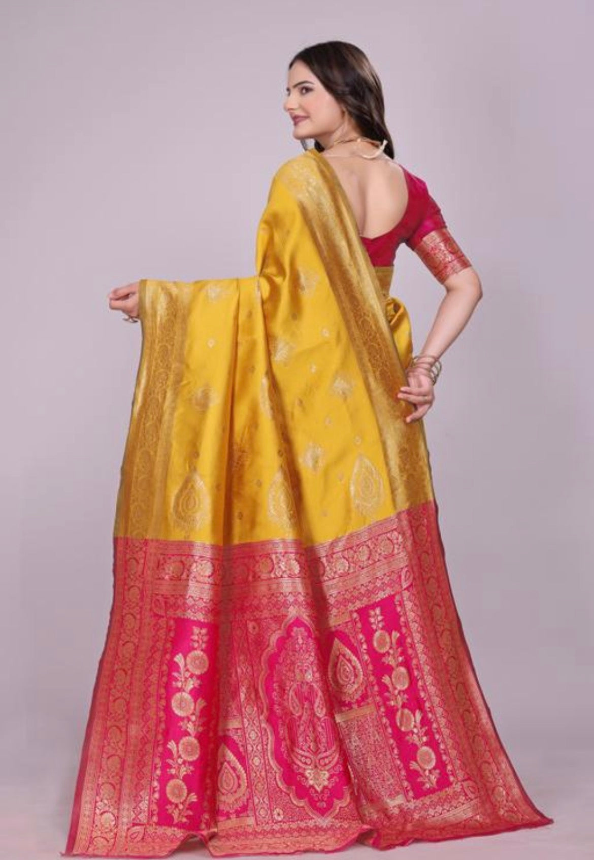 Yellow Silk Woven Banarasi Saree
