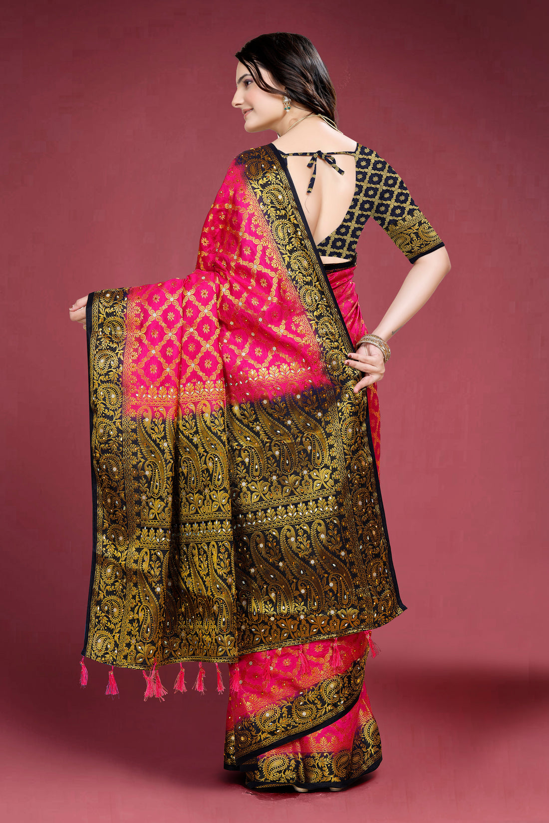 Rani Banarasi Silk Saree With Diamond Work With Tassels
